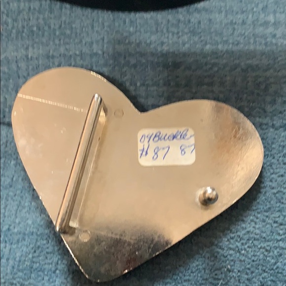 Leather Belt w three changeable rhinestone buckles - Picture 5 of 7